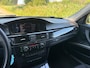 BMW 3-Serie Touring 320i High Executive 1e Eigenaar Schuif Kanteldak Navi Pdc Voor En Achter Airco Cruise Trekhaak