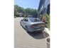 Volvo S60 2.0 B3 R-Design - Panoramadak - 19 Inch - Harman Kardon - Adaptive Cruise - Spoiler set - Geblindeerde ramen - Sport Chassis - Volle uitvoering - Lederen Dashbord - Thunder Grey