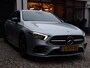 Mercedes-Benz A-klasse 180 Business Solution AMG | Sfeerverlichting | Camera | Stoelverwarming