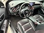 Mercedes-Benz A-klasse 180 Prestige AMG-Line Leer Navi Camera Xenon Cruise Dealeronderhouden!