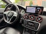 Mercedes-Benz A-klasse 180 Prestige AMG-Line Leer Navi Camera Xenon Cruise Dealeronderhouden!