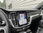 Volvo V60 T8 455PK AWD Plus Dark | Contourstoelen | Trekhaak | Privacy glas | 360° |  All season