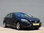 Volvo V40 1.6 T3 Momentum TOPSTAAT! PERFECT ONDERHOUDEN! NAVI! BLUETOOTH! CRUISE! CLIMA!  TREKHAAK!