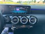 Mercedes-Benz A-klasse 180 Business Solution AMG night-pakket automaat , sfeer verlichting , apple-carplay