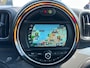 MINI Countryman 1.5 Cooper Dutch Made Edition | Bluetooth | Navigatie | Dealer Onderhouden | All-season Banden | Parkeersensoren | Climate & Cruise Control | 12 Maanden BOVAG Garantie