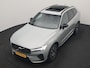 Volvo XC60 T6 AWD Plus Dark LONG RANGE PHEV 350pk Dealer O.H. | Panodak | 360 Camera | Sportstoelen Memory & Verwarmd | Keyless | Google Assistent | Stuur Verwarmd | Apple Carplay | Cruise Control | DAB | Plug In Hybrid |