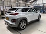 Hyundai Kona GDI HEV 2WD Automaat Fashion | *Pearl White* | Apple carplay / Android auto | Camera | Trekhaak | Navigatie | Cruise control | NAP | Rijklaar prijs!