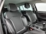 Renault Megane Estate 1.2 TCe Bose Airco | Apple Carplay | Android Auto | Achteruitrijcamera | Bose Geluidsinstallatie | Bluetooth | Cruise Control |  Dakrails | Lederen Stuurwiel | Lederen/Stof Bekleding | Lichtmetalen Velgen | Navigatiesysteem | Parkeersensor Voor en Achter