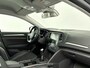 Renault Megane Estate 1.2 TCe Bose Airco | Apple Carplay | Android Auto | Achteruitrijcamera | Bose Geluidsinstallatie | Bluetooth | Cruise Control | Dakrails | Lederen Stuurwiel | Lederen/Stof Bekleding | Lichtmetalen Velgen | Navigatiesysteem | Parkeersensor Voor en Achter