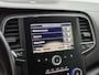 Renault Megane Estate 1.2 TCe Bose Airco | Apple Carplay | Android Auto | Achteruitrijcamera | Bose Geluidsinstallatie | Bluetooth | Cruise Control |  Dakrails | Lederen Stuurwiel | Lederen/Stof Bekleding | Lichtmetalen Velgen | Navigatiesysteem | Parkeersensor Voor en Achter