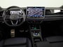 Volkswagen Tayron 1.5 eHybrid R-Line Edition 272 pk Automaat (DSG) | Verlengde garantie | Navigatie | Panoramadak | Trekhaak (wegklapbaar) | Parkeersensoren (Park assist) | Rondomzicht camera | Lederen bekleding | Stoelverwarming/ventilatie | R-Line |