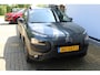 Citroën C4 Cactus 1.2 PureTech W | Panorama dak | Stoelverwarming | Achteruitrijcamera | Parkeersensoren V+A | Climate controle | Navigatie | Automatisch inparkeren |