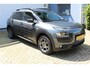 Citroën C4 Cactus 1.2 PureTech W | Panorama dak | Stoelverwarming | Achteruitrijcamera | Parkeersensoren V+A | Climate controle | Navigatie | Automatisch inparkeren |
