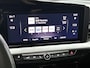 Opel Mokka-e Ultimate 50-kWh 136pk 11kw bl. Automaat | Navigatiesysteem | Achteruitrijcamera | Voorstoelen Verwarmd | Stuurwiel Verwarmd | Alcantara Bekleding