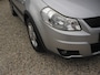 Suzuki SX4 1.6 Shogun met trekhaak + winterbanden set