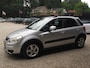 Suzuki SX4 1.6 Shogun met trekhaak + winterbanden set