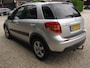 Suzuki SX4 1.6 Shogun met trekhaak + winterbanden set