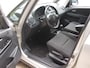 Suzuki SX4 1.6 Shogun met trekhaak + winterbanden set