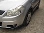 Suzuki SX4 1.6 Shogun met trekhaak + winterbanden set