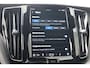 Volvo XC60 2.0 T6 Plug-in hybrid AWD Ultra Dark | 360 Camera | Luchtvering | Head-up display | Schuif / kanteldak |