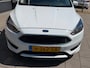 Ford Focus Wagon 1.0 ST-Line - Navigatie I Sport pakket I Airco I PDC I Dealer onderhouden