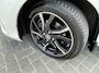 Toyota Yaris 1.5 Hybrid Executive | Red & White edition |