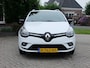 Renault Clio Estate 0.9 TCe Limited , Pdc , Keyless go , Trekhaak , Dab+ , Bluetooth , Cruise enz.