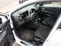 Renault Clio Estate 0.9 TCe Limited , Pdc , Keyless go , Trekhaak , Dab+ , Bluetooth , Cruise enz.