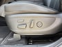 Hyundai Santa Fe 1.6 T-GDI PHEV Premium Sky / 7 personen / Elektrisch glazen panorama-dak / Automaat / All-season banden / Navigatie / Apple Carplay/Android Auto / Stoel verwarming/verkoeling / Airco separaat achter / Achter stoelverwarming / Cruise Control /