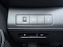 Hyundai Santa Fe 1.6 T-GDI PHEV Premium Sky / 7 personen / Elektrisch glazen panorama-dak / Automaat / All-season banden / Navigatie / Apple Carplay/Android Auto / Stoel verwarming/verkoeling / Airco separaat achter / Achter stoelverwarming / Cruise Control /