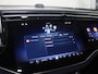 Mercedes-Benz E-klasse 300e Sport Edtion | Premium plus pakket | Panorama-schuifdak | Superscreen | Stoelventilatie | Head-Up |