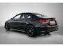 Mercedes-Benz A-klasse 200 Business Solution AMG (NAVIGATIE, CAMERA, STOELVERWARMING, DODEHOEK)