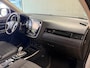 Mitsubishi Outlander 2.4 PHEV Intense+ AUT. PLUG-IN SCHUIFDAK CAMERA PDC CRUISE KEYLESS-GO STOEL/STUURVERWARMING
