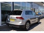 Volkswagen Tiguan 1.5 TSI Comfortline Business|Panorama|ACC|Stoelverwarming|PDC|Airco|Navi|