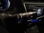Toyota Auris Touring Sports 1.8 Hybrid Executive Pano Leer Trekhaak Garantie Mooi!