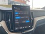 Volvo XC60 2.0 T6 Plug-in hybrid AWD Plus Dark l Lighting Pack l Premium pakket l Wegklapbare Trekhaak l 21 '' Black Edition Velgen l