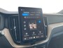 Volvo XC60 2.0 T6 Plug-in hybrid AWD Plus Dark l Lighting Pack l Premium pakket l Wegklapbare Trekhaak l 21 '' Black Edition Velgen l