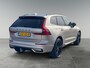 Volvo XC60 2.0 T6 Plug-in hybrid AWD Plus Dark l Lighting Pack l Premium pakket l Wegklapbare Trekhaak l 21 '' Black Edition Velgen l
