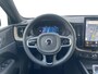 Volvo XC60 2.0 T6 Plug-in hybrid AWD Plus Dark l Lighting Pack l Premium pakket l Wegklapbare Trekhaak l 21 '' Black Edition Velgen l