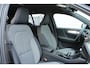 Volvo XC40 2.0 B3 Mild Hybrid Business Edition | Harman/Kardon | Getint Glas | BLIS | Google | Stoelverwarming | Stuurverwarming | Adaptieve Cruise Control | Pilot Assist | Lane Assist | Driver Understanding | 360 Graden Camera | 18-Inch Lichtmetalen Velgen