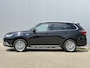 Mitsubishi Outlander 2.4 PHEV Intense+ / Stoel/Stuurverwarming / Climate control / Glazen schuif-/kanteldak / Trekhaak geremd trekgewicht 1500 kg / Navigatie / Bluetooth /