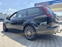 Ford Focus Wagon 1.6-16V Futura Business PACK, climatronic, cruisecontrol, pdc, trekhaak, verwarmde stolen en voorruit, nette auto, nieuwe APK,