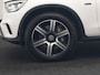 Mercedes-Benz GLC 300e 4MATIC Advantage PHEV 313pk Dealer O.H. | Trekhaak Af Fabriek | Panodak | Burmester Audio | Sportstoelen Verwarmd | Sfeerverlichting | Blis | Apple Carplay | Navigatie | DAB | Cruise Control | Plug In Hybrid |