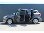 Ford C-Max 1.5 Titanium | Incl. 12 maanden garantie | Trekhaak | Achteruitrijcamera | Parkeersensoren | Elektrische kofferklep | Adaptieve cruise control | Climate control | Lane assist | Navigatie | Bluetooth | Lichtmetalen velgen | Airco