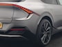 Kia EV6 GT-Line AWD 77.4 kWh 325pk Dealer O.H. | Adaptive Cruise | Head Up | 360 Camera | Alcantara Sportstoelen Ventilatie & Memory | Meridian Audio | Keyless | Blis | Apple Carplay | Stoelen & Stuur Verwarmd | Navigatie | DAB | 21"L.M |