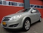 Opel Astra 1.6 Cosmo,5drs,Airco,Cruise,Leder,Stoelverwarming!