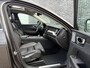 Volvo XC60 2.0 T8 Plug-in Hybrid AWD Inscription Exclusive | PHEV | Bowers Wilkins Audio | Luchtvering | 360 Graden Camera | Head-up Display | Panoramadak | Nappaleder | Stoelventilatie | Stoelmassage | Lichtmetalen Velgen 21 inch | Navigatie Google Maps | Apple Carplay | Android Auto