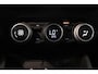 Dacia Duster 1.3 TCe 150 Journey | Camera | Trekhaak | Climate control | Parkeersensor | Cruise control | Navigatie |