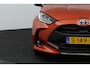 Toyota Yaris 1.5 Hybrid Executive | Stoelverwarming | Parkeersensoren | Leder - Stof bekleding |