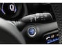 Toyota Yaris 1.5 Hybrid Executive | Stoelverwarming | Parkeersensoren | Leder - Stof bekleding |